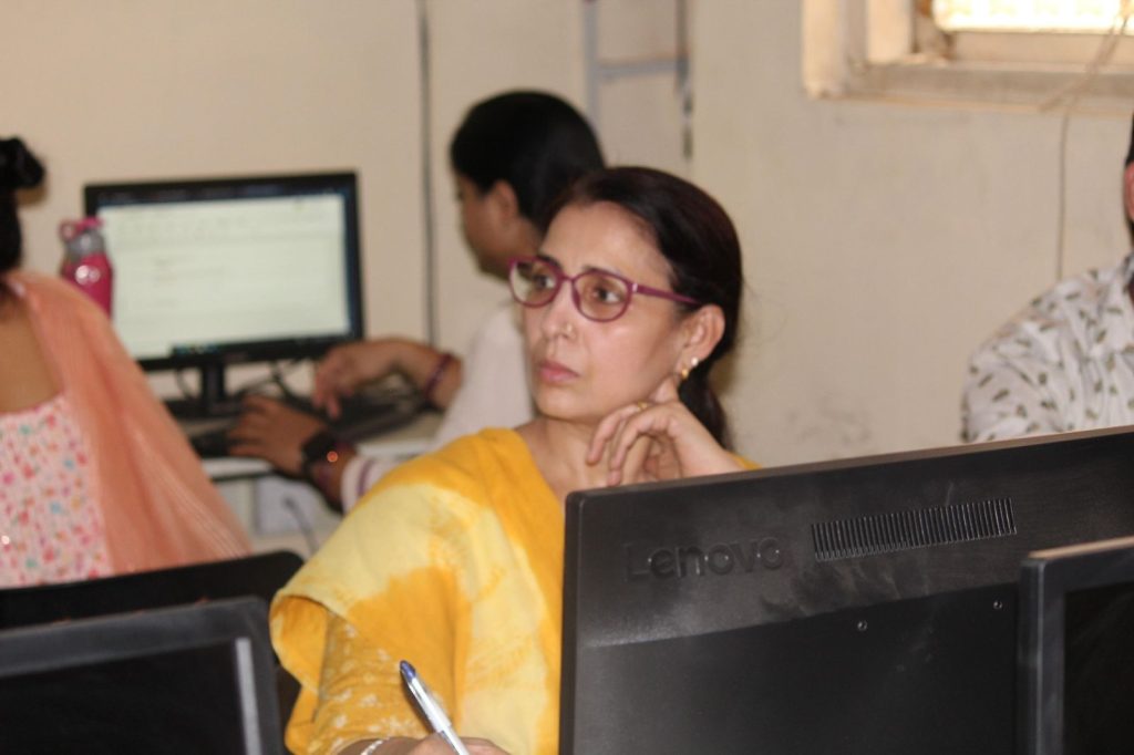 Hands-on-raining On-python-for Data-analysis-3 - DPG Institute of Technology and Management